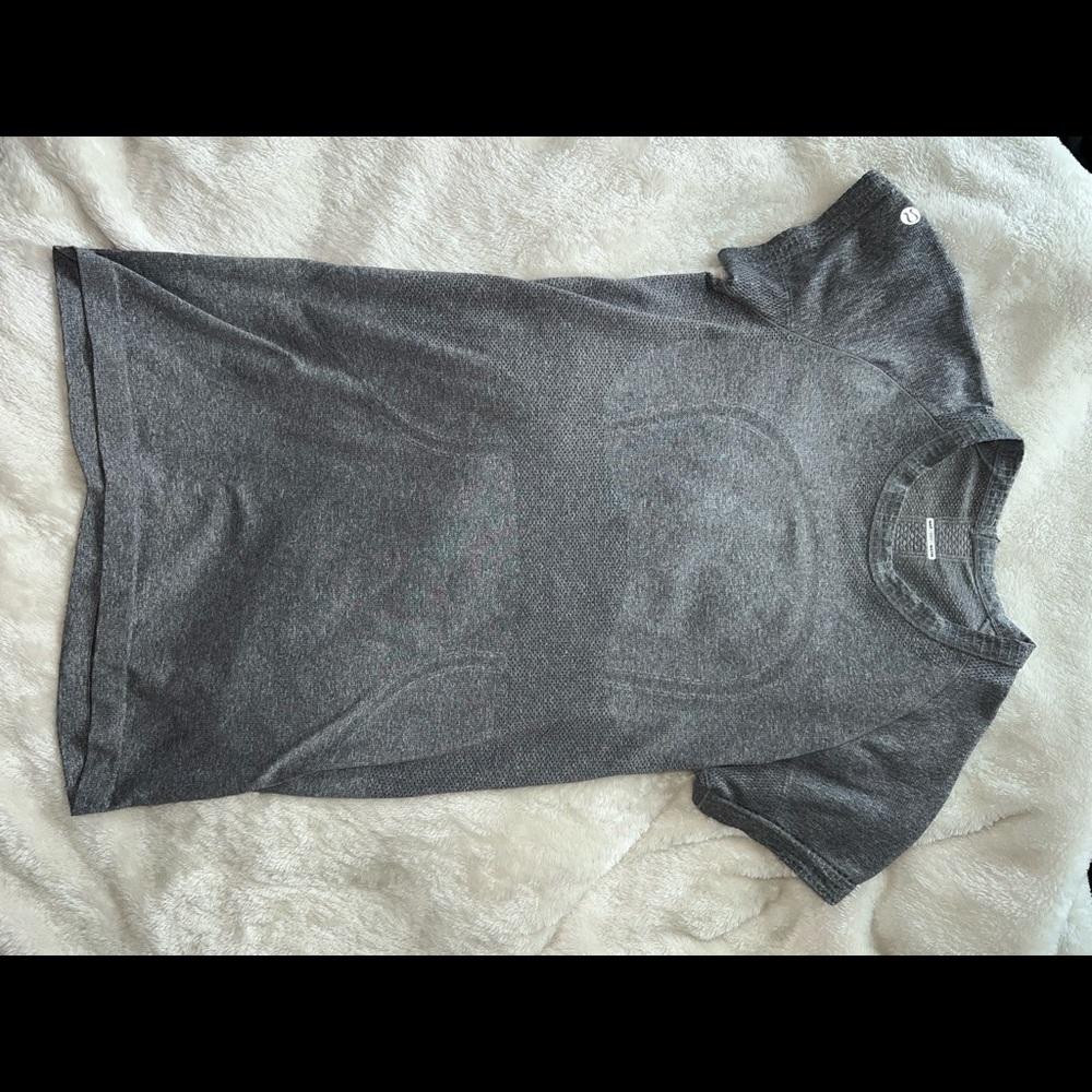 Lululemon Swiftly Tech Top